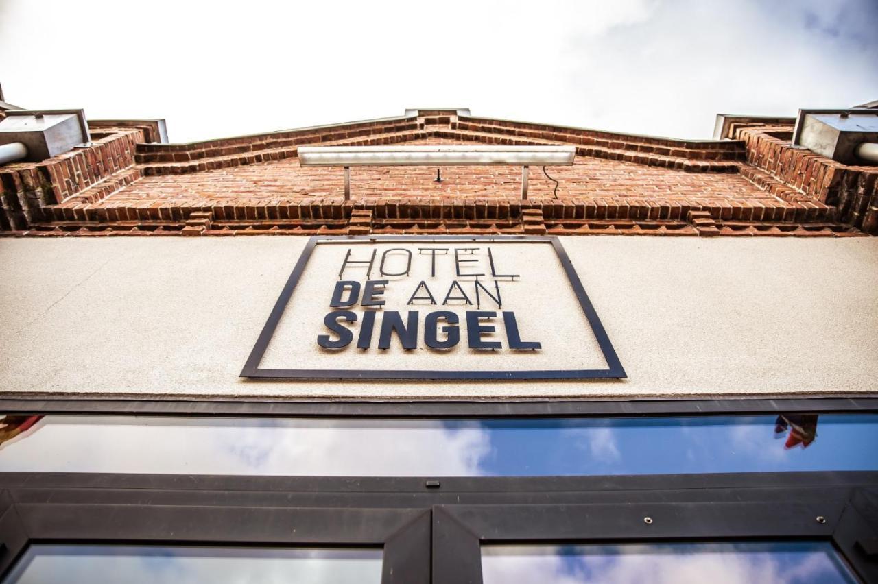 Hotel Aan De Singel Делфзейл Екстериор снимка